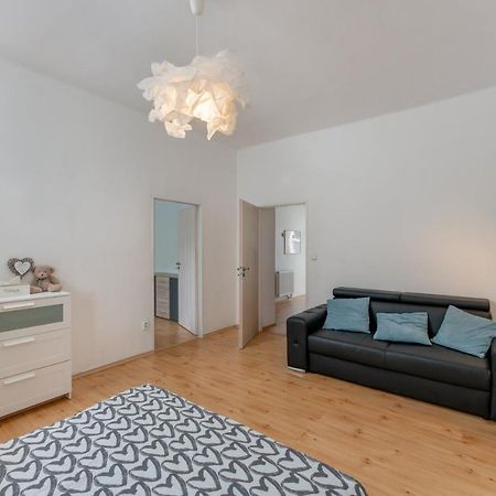 Apartman S Terasou Оломоуц Екстериор снимка