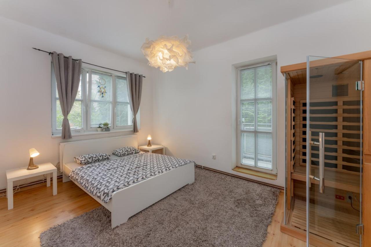Apartman S Terasou Оломоуц Екстериор снимка